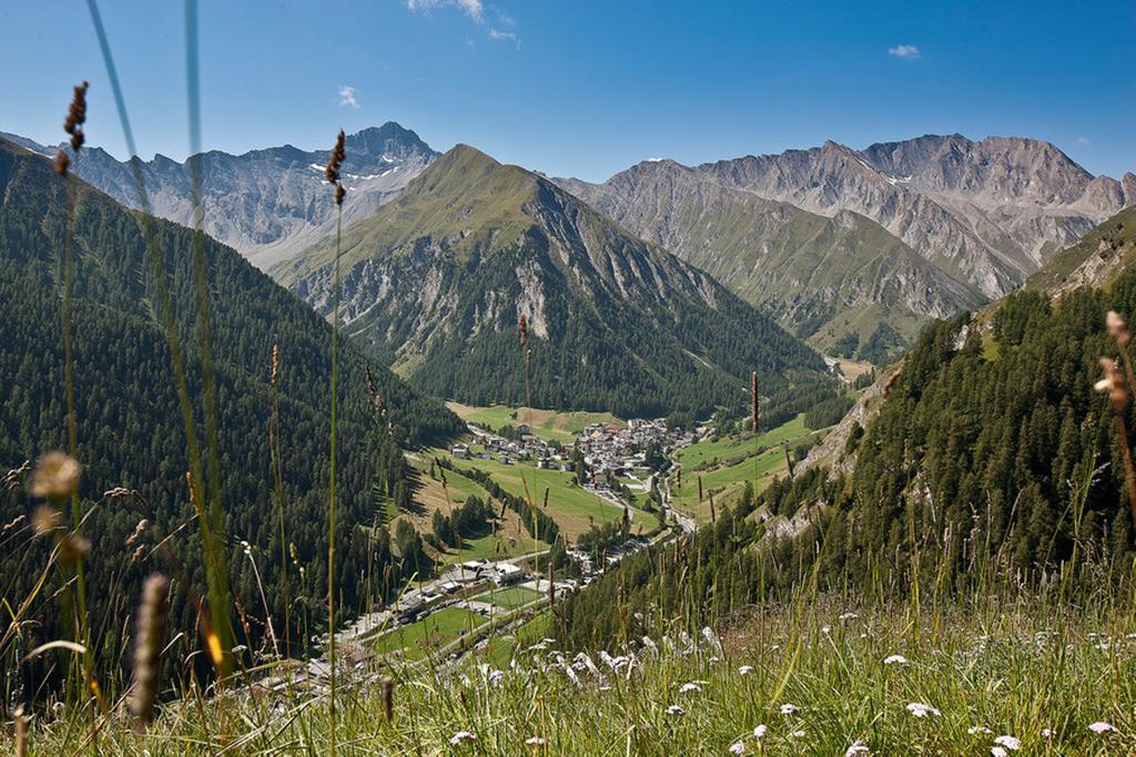 Hotel Des Alpes Samnaun Exteriör bild