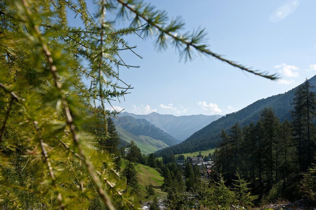 Hotel Des Alpes Samnaun Exteriör bild